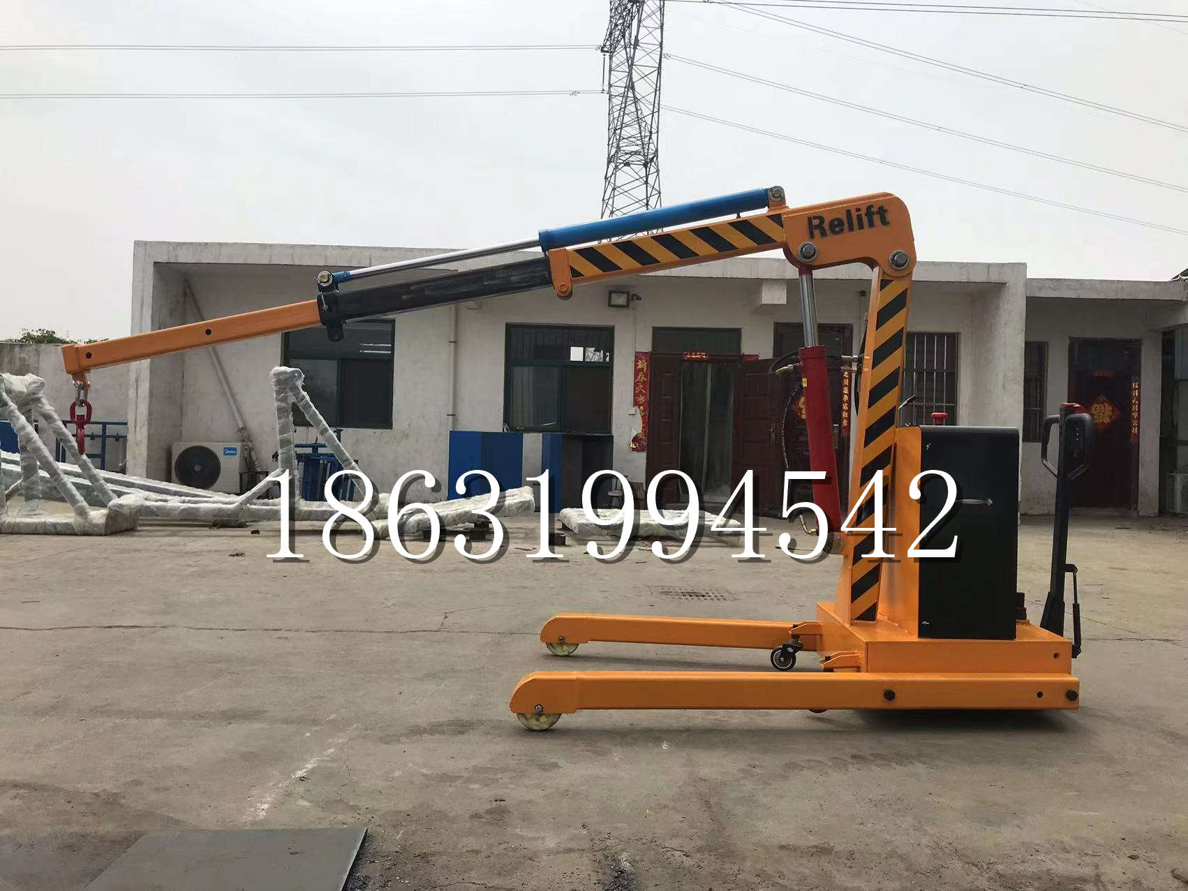 石楼县久征定做3吨三轮随车吊 农用园林绿化移树吊 平板工程用小吊机